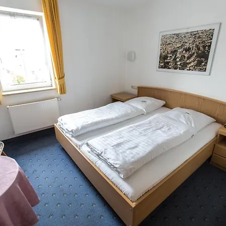 Guest house Landgasthof Sternbrau 2*